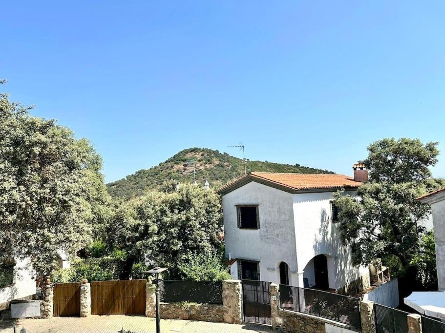 Hispalis Villa En Aracena La Umbria  Ngoại thất bức ảnh